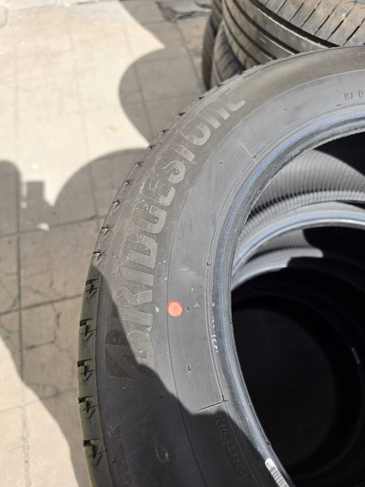 235 60 18 Летни Гуми Bridgestone Alenza Dot 0725