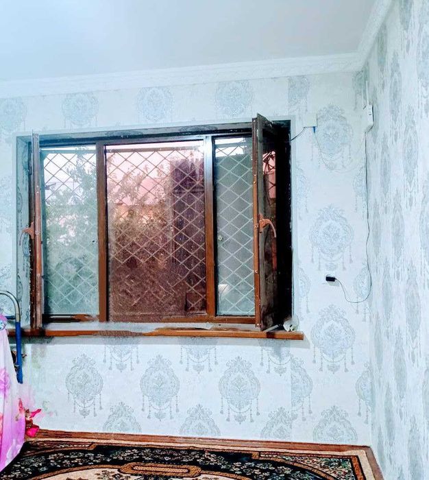 1 хонали уй сотилади