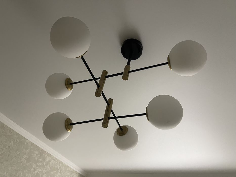 Продам люстру !