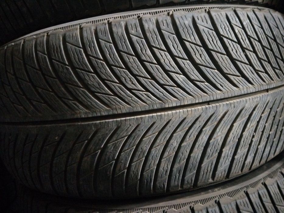 Покрышки 255.50.р21