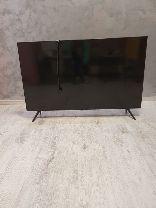 TV Led Smart 43" Samsung Crystal 108 cm,4K UHD