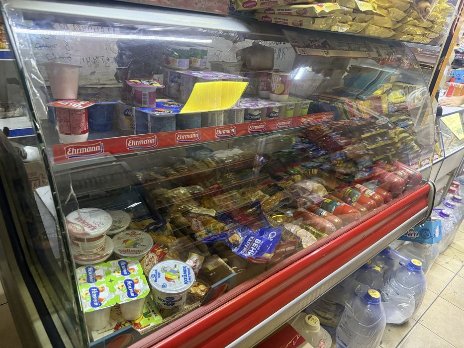 Витрина холодильник