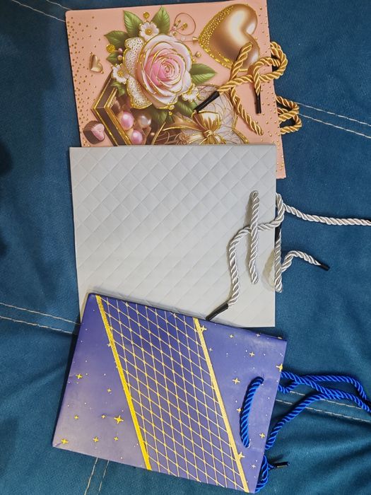 Подарочные пакеты новогодние