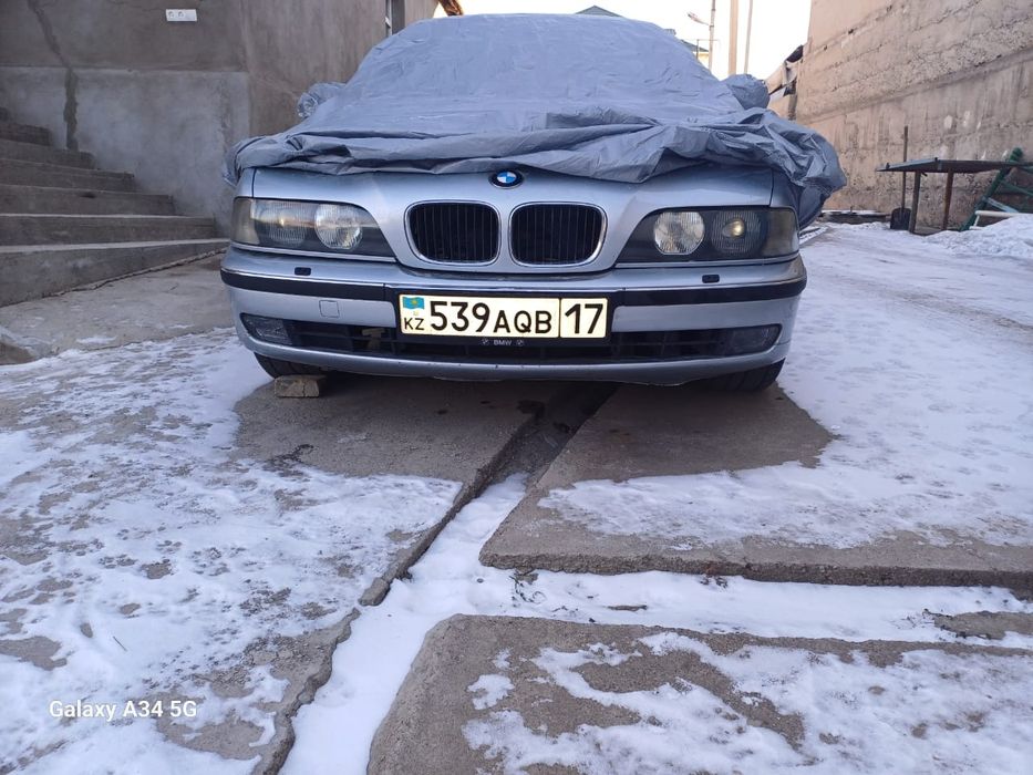 Продам бампер туманки и решетки