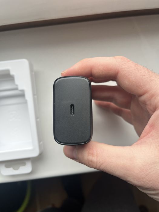 Адаптер Samsung чисто нов