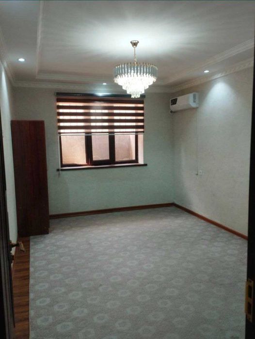 Самкоч худудида жойлашган 2 хонали квартира полуподвал сотилади