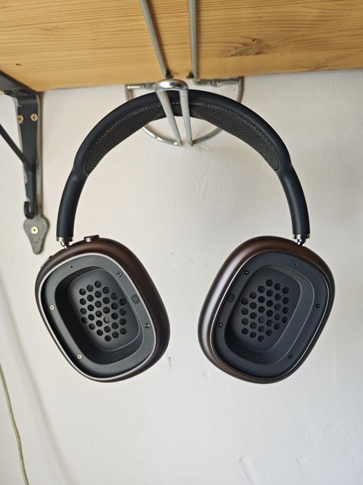 Продам AirPods Max 1