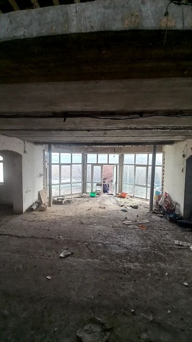 Сергели  Дом коробка  7.4 сотки  10 комнат 4 уровня