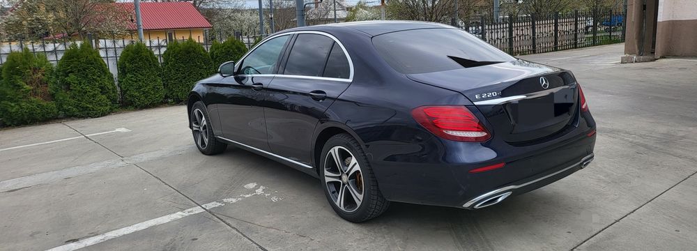 Mercedes benz  E class W 213