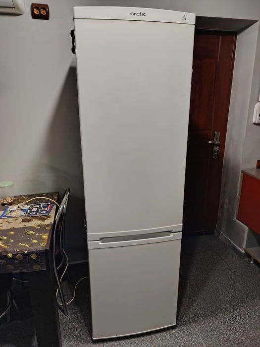 Combina frigorifica Arctic