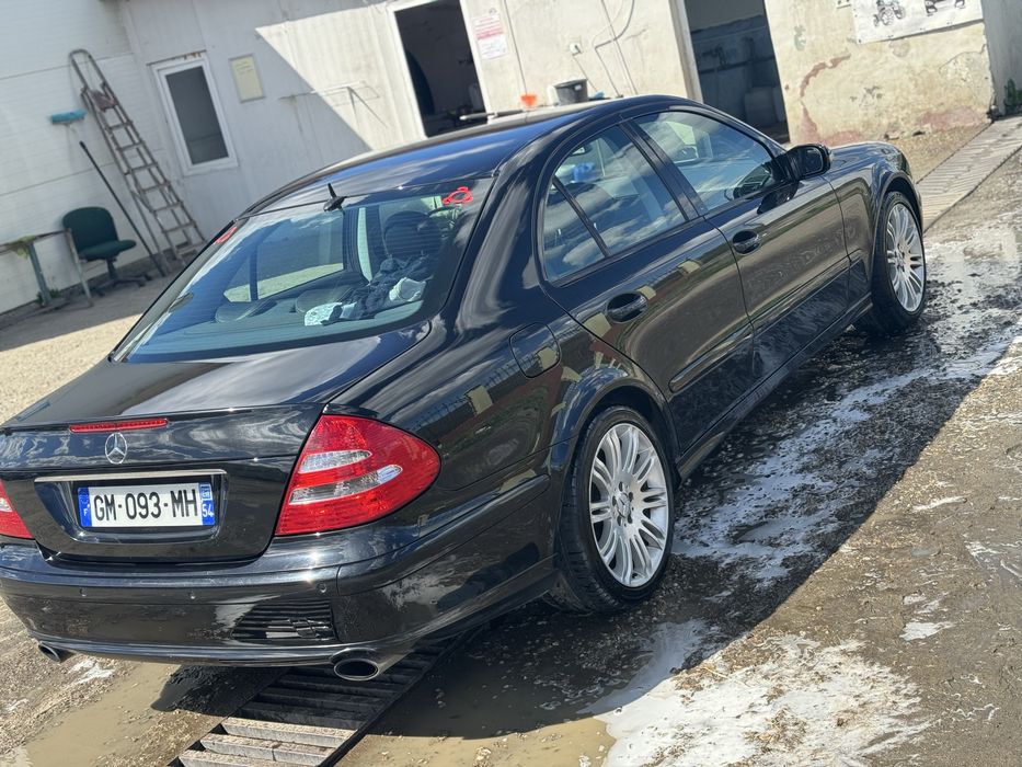 Vind W211 mercedes e class