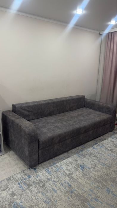 Срочно!!! Раскладной диван серый
