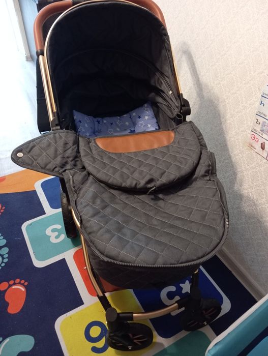 Коляска для малыша