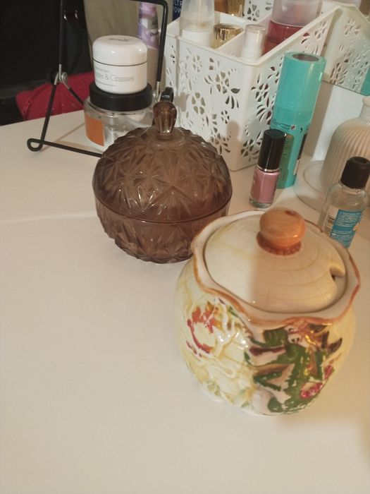 Продам сахарницы