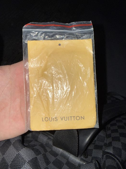 Продам сумку LV оригинал