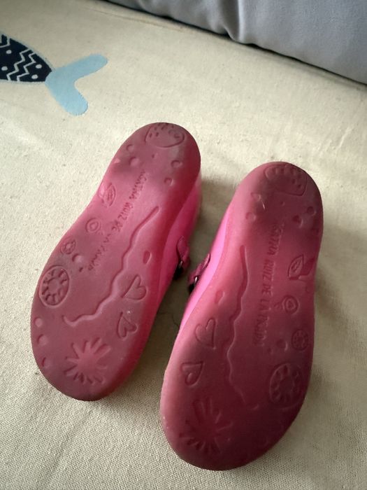 Продам туфельки 26 размер