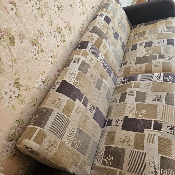 Диван-книжка, в отличном состоянии