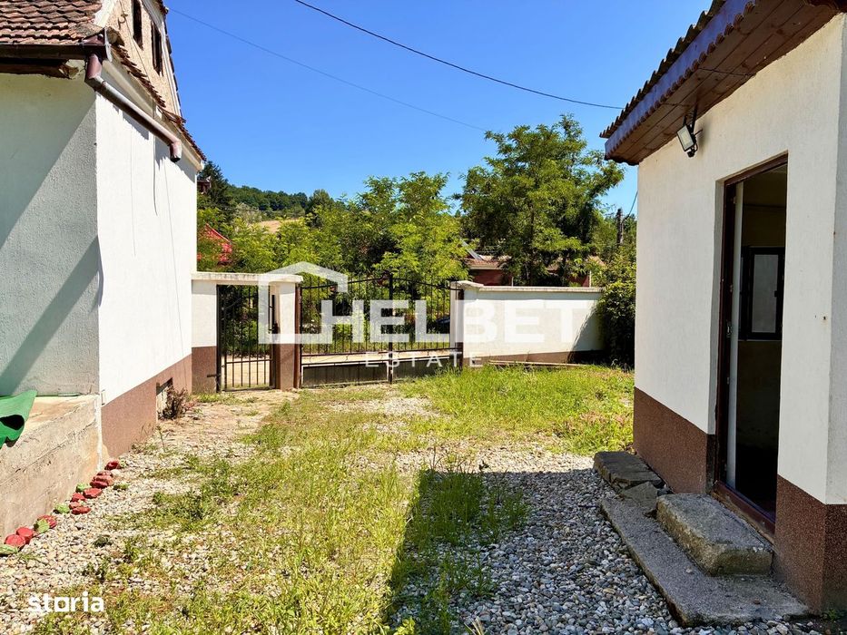 Casă / Teren 1030Mp / Magazie / Utilitati
