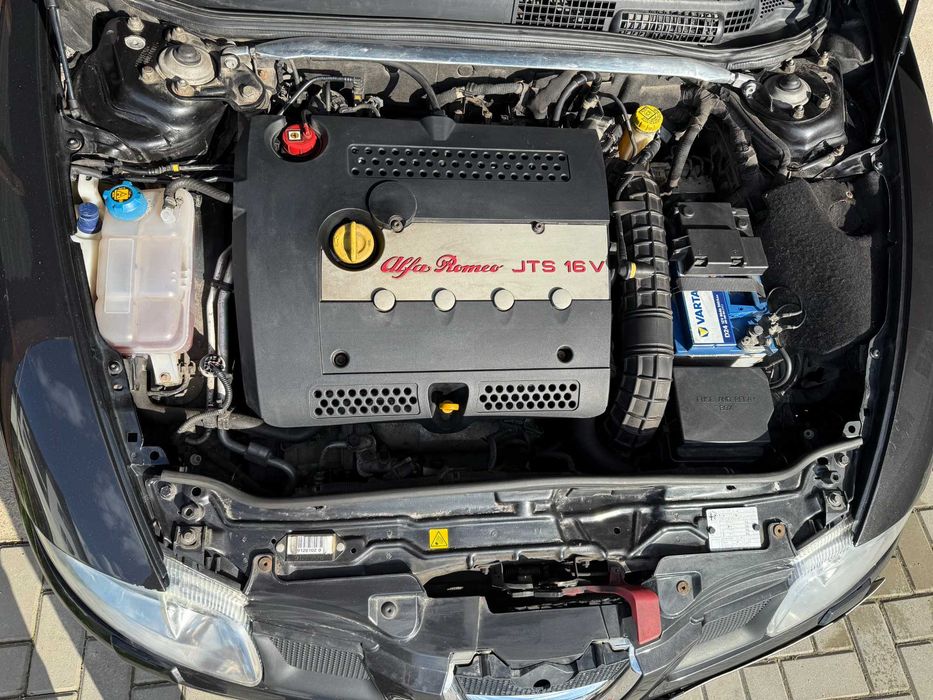 Alfa Romeo GT 2.0 JTS Bertone | 130.000km RO | Istoric RAR | Investiții Top