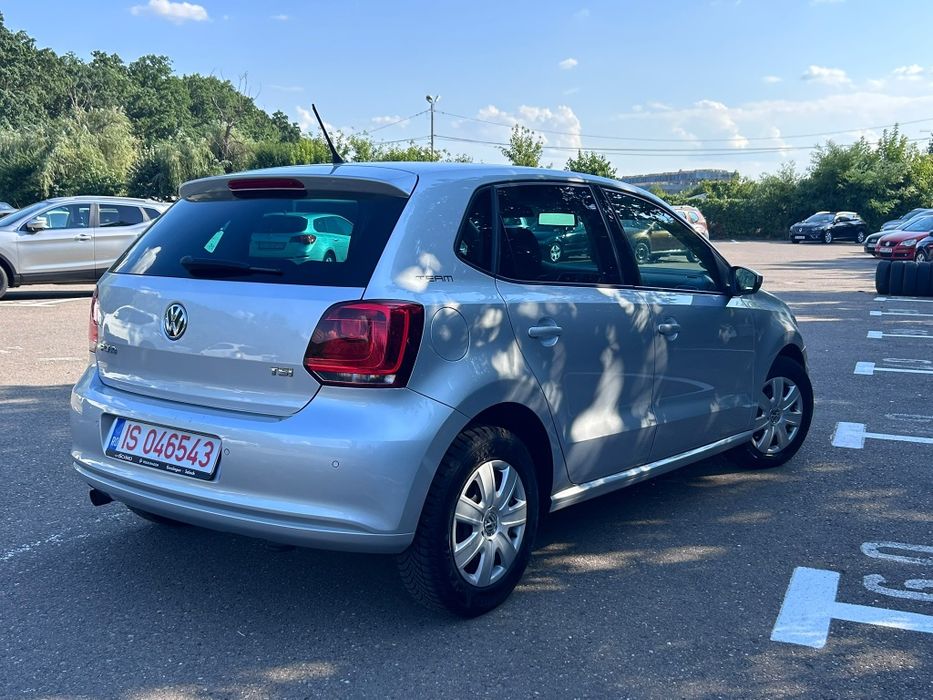Volkswagen Polo Automat Benzină 2012 Model TEAM golf