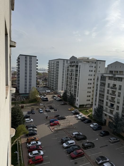 Inchiriez apartament 3 camere West park