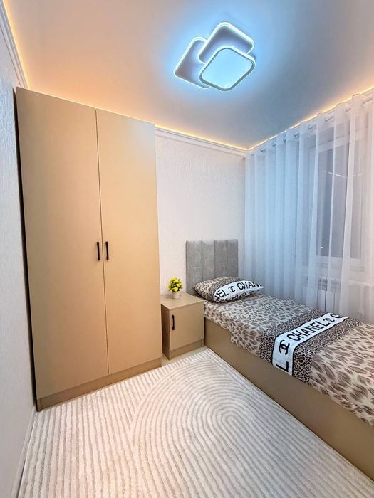 Срочно продаётся Чиланзар 1 квартал  2/4/4. Мебель и Техника