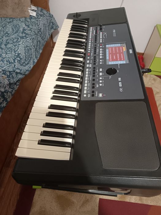 Vând Korg pa 600