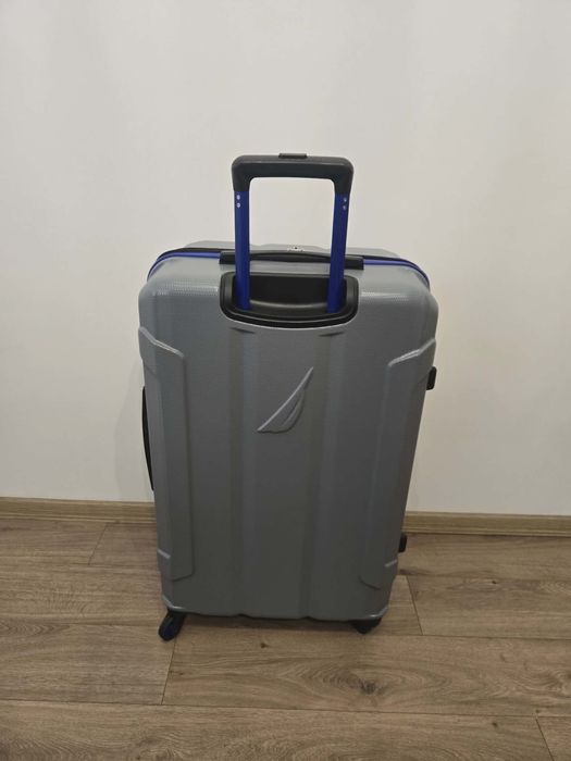 Куфар Nautica нов