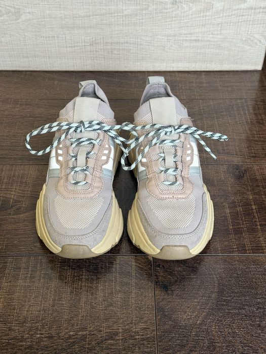 Дамски сникърси H&M