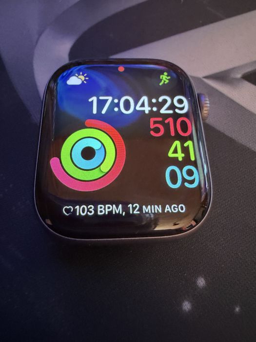 Apple watch 11  GPS+Cellular 42mm