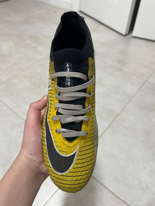 Продаётся бутсы Nike