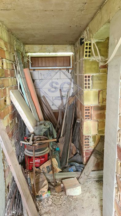 къща с панорама към варненското езеро