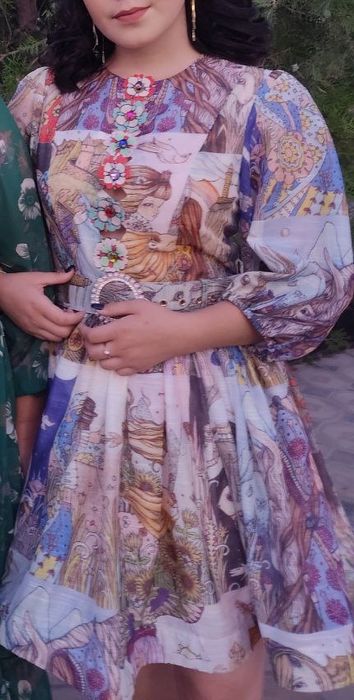 Ерекше стильде көйлек сатылады