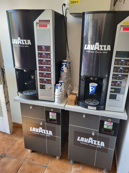 Inchiriere automate , expresoare de cafea în comodat