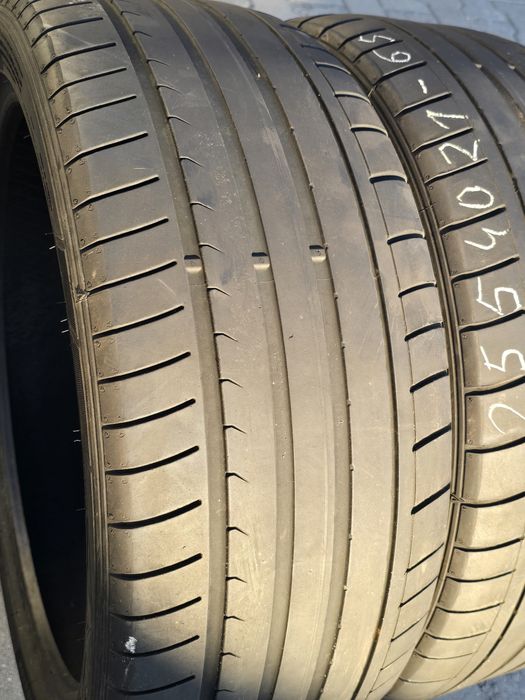 255 40 21 Dunlop