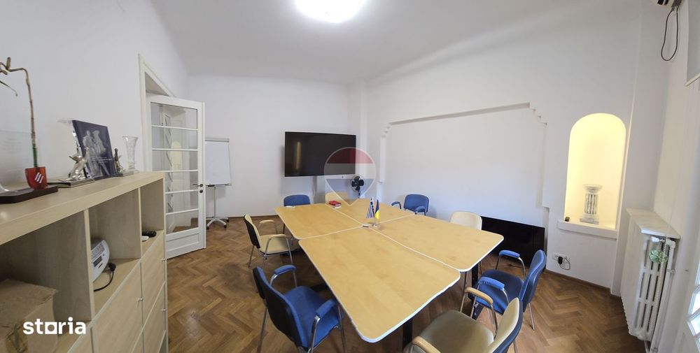 Vilă de închiriat | Dacia — Str. Toamnei | 185 mp, curte, 5 parcari