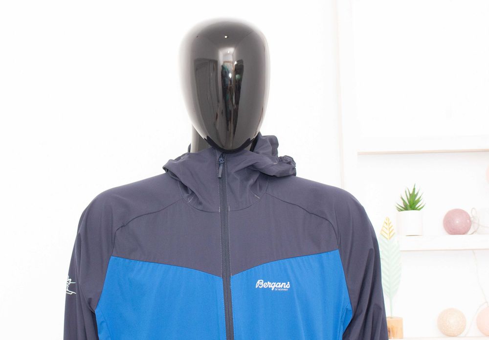 BERGANS Microlight Jacket мъжко яке много тънко с качулка ветровка L