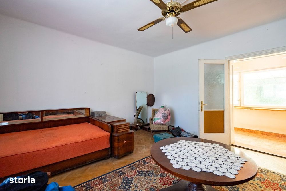 Casa cu 620 mp de teren in Rogerius