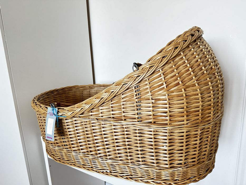 Плетеная корзина