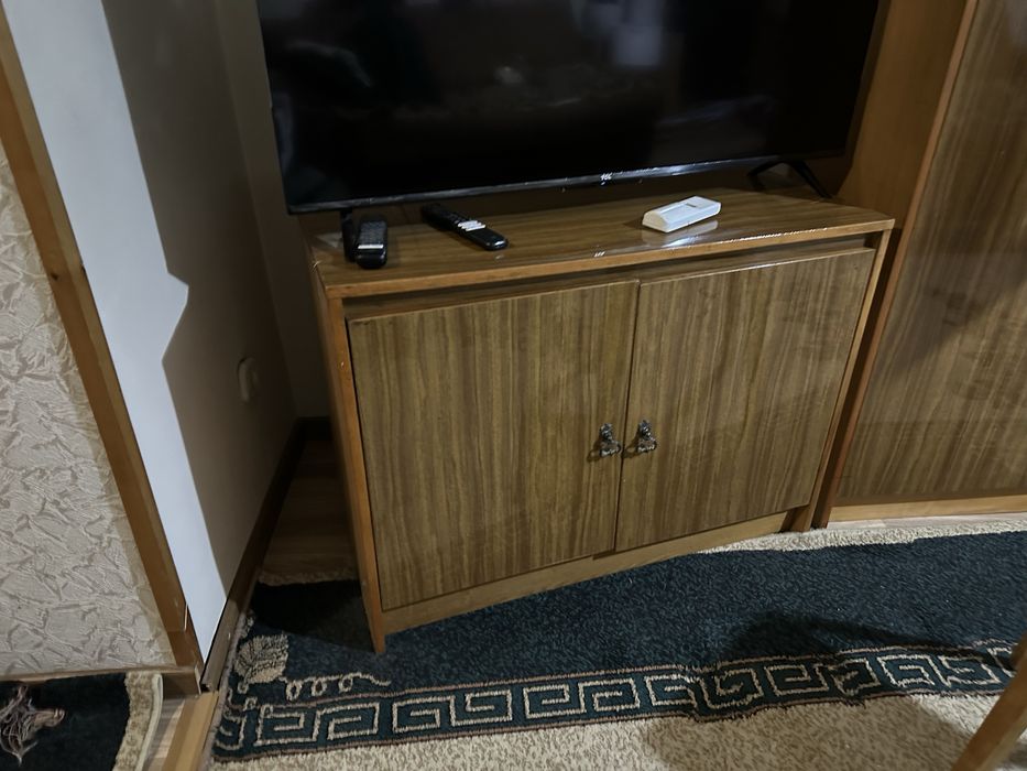 Стол раскладной и тумба