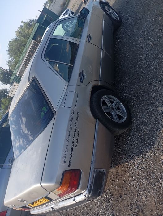 Mercedes Benz Е 200
