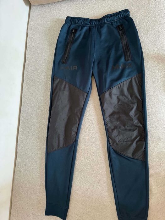 Спортно долнище Nike