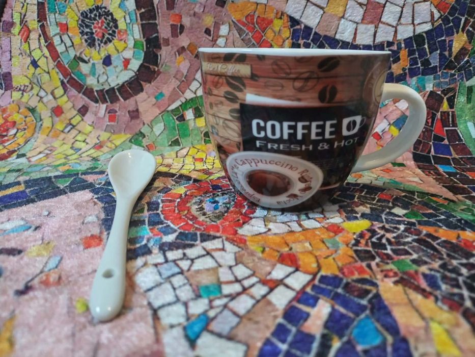 Чаша за кафе с лъжичка от Испания