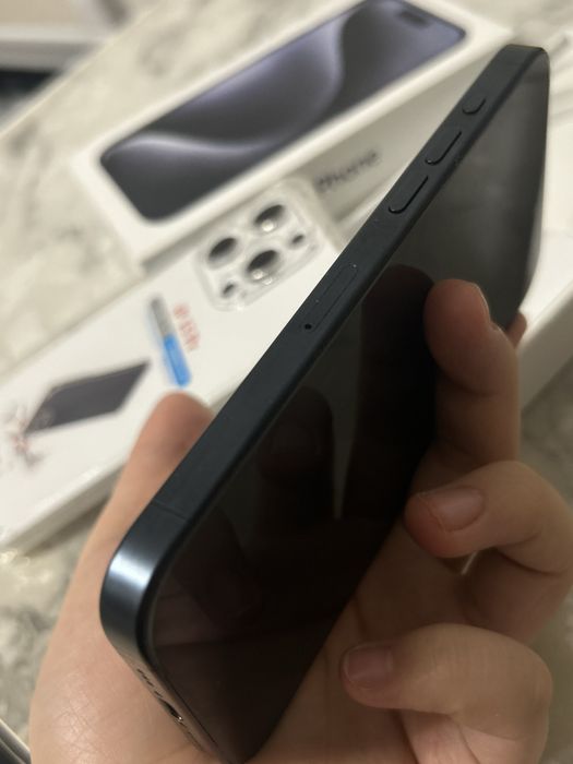 Продам iPhone 15 pro 256 гб ,акб 87%