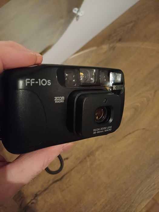 Aparat foto pe film RICOH FF10S