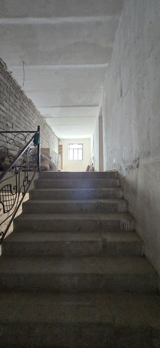 Кибрай.2эт. 3с .6хона.