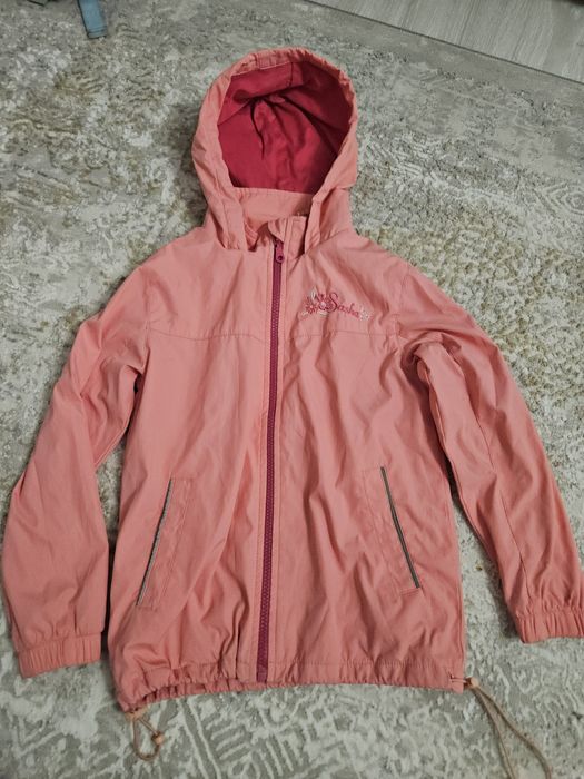 Продам детские ветровки