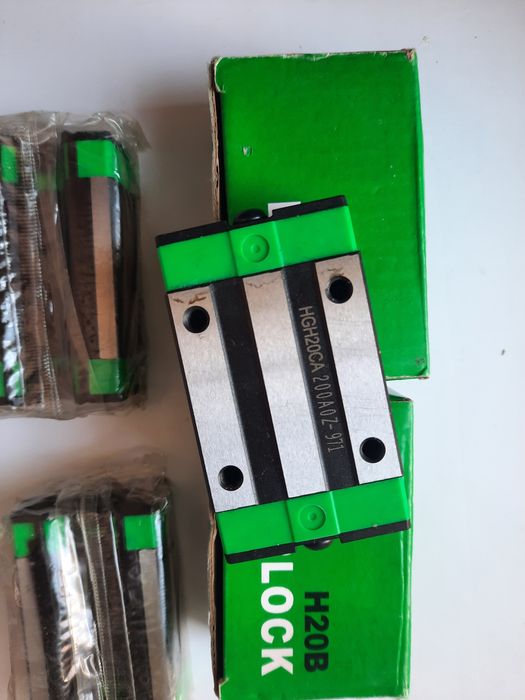 Каретка mgn20 новые