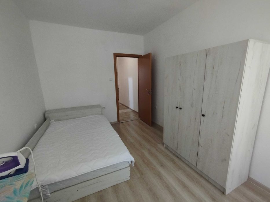 Дава се под наем Тристаен апартамент в Стара Загора, Била - 101 кв.м за 408 € - Снимка #7