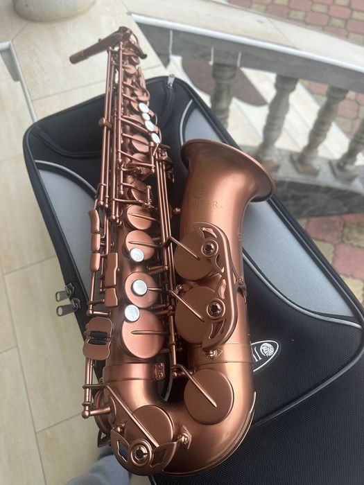 1000€ Saxofon Jupiter JAS1100